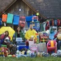 Esta familia austriaca ha decidido vivir sin plástico. Imagina de cuantas cosas se han tenido que librar