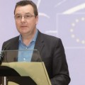 Mark Demesmaker: 'La UE ya debería haber intervenido en el proceso catalán' (CAT)