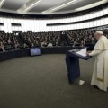 Dos reacciones políticas (una inteligente y otra miope) ante el discurso del papa Francisco