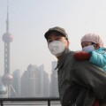 La contaminación del aire en China, bajo una oscura niebla
