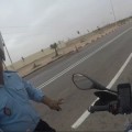 Dos policías marroquíes suspendidos por el vídeo de un motorista español