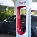 La batería para hogares de Tesla no llegará a España por real decreto