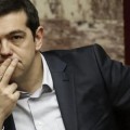 Grecia recortará la administración, retrasa subir el salario mínimo y mantiene las privatizaciones