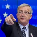 Bofetada de realidad de Juncker a Rajoy: "No se puede decir a la gente que la crisis se ha acabado"