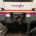 ¿Cómo se acoplan entre si los trenes en España?