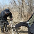Un ciego y un hombre sin brazos plantan 10.000 árboles en 12 años para repoblar un bosque chino