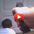 Vídeo refuta la versión policial, muestra como "ejecutan" a un enfermo mental (ENG)