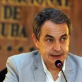 Zapatero dice que Podemos es socialdemócrata y cambiará con la democracia