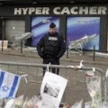 Supervivientes del atentado del supermercado de París denuncian a la prensa por poner en peligro sus vidas