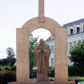 Francia: Tribunal ordena retirar estatua de Juan Pablo II colocada en una plaza pública