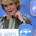 Esperanza Aguirre no lo tiene claro: ofrece una tercera propuesta en solo tres días