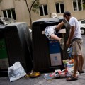 Cáritas y el INE desestabilizan España