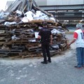 Arrojan carpetas con documentos judiciales a una hoguera de San Juan en Vigo