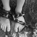 Síndrome del esclavo satisfecho: agradeciendo los latigazos