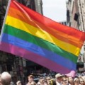 Judíos ultraortodoxos contratan a mexicanos para que se manifiesten contra desfile de orgullo gay en su lugar[ENG]