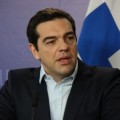 Tsipras anuncia que el referéndum sigue adelante