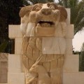 El 'EI' destruye una estatua de un león de 2.000 años de antigüedad en Palmira