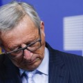 Juncker pierde los nervios y califica de "irrelevante" el resultado del referéndum griego