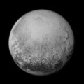Plutón es un poco mayor de lo esperado [ENG]