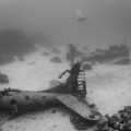Cementerio subacuático lleno de aviones de la Segunda Guerra Mundial [ING]