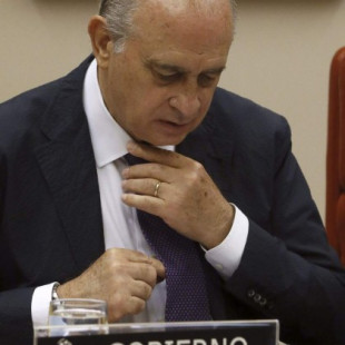 Las ocho explicaciones del ministro Fernández Díaz para justificar su reunión con Rato