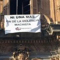 El PP de Salamanca amenaza con enviar a la policía a retirar una pancarta contra un asesinato machista