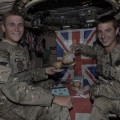 Los británicos perfeccionan el arte de elaboración del té dentro de un vehículo blindado(Eng)