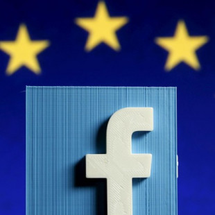 Golpe a Facebook: Europa declara ilegal la transferencia de datos personales a EEUU
