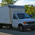 Un empleado de Google vive en un camión aparcado en el parking de la misma firma