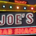 Joe's Crab Shack se convierte en la primera cadena de restaurantes de EE.UU. en eliminar las propinas