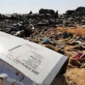 Dos empleados de aeropuerto egipcio, detenidos por ayudar presuntamente a colocar la bomba en avión ruso