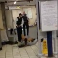 Un viandante acuchillado en el metro de Londres al grito de "esto es por Siria"