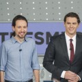 Sánchez, Iglesias y Rivera acorralan a la vicepresidenta por la corrupción