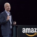 El CEO de Amazon propone enviar a Donald Trump al espacio