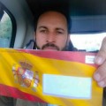 La Junta Electoral pide que no se repartan los sobres de Vox con la bandera de España