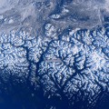 Sobrevuelo de las montañas costeras de la Columbia Británica por la Estación Espacial Internacional [eng]