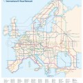 Mapa de la red de carreteras europea E-Road al "estilo metro"