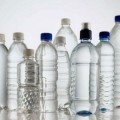 ¿Sabes en lo que debes fijarte cuando compras una botella de agua?
