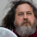Richard Stallman llama a "acabar con Facebook para proteger la privacidad y la democracia"
