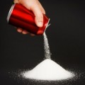 Expertos piden a España un impuesto al azúcar pese a las presiones de la industria