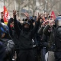 Francia afronta una huelga general en estado de emergencia