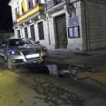 El alcalde de Campaspero empotra su coche contra los bolardos de la Casa Consistorial