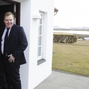 El primer ministro de Islandia solicita la disolución del Parlamento por los papeles de Panamá