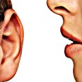 ¿Cómo influye la voz en el atractivo físico de una persona?
