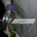 Teslafóresis: Nanotubos de carbono se autoalinean en cables largos por bobinas de Tesla (ING)