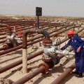 Desplome en el precio del petróleo tras desacuerdo de los productores para 'cerrar' el grifo