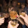 ¿Cuánto es "beber lo normal"? El riesgo de normalizar el consumo de alcohol