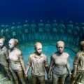 Los 'caminantes del agua' dan vida al primer museo submarino de Europa