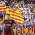 La UEFA sanciona al Barça con 150.000 euros por exhibición de 'esteladas' en el Camp Nou