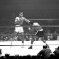 Muhammad Ali: después de esquivar 21 puñetazos en diez segundos le sobró tiempo para bailar